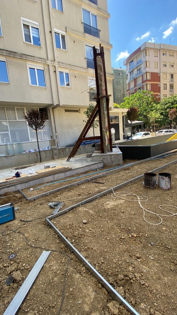 2EE2B117-165F-4DA9-ACE5-B81A6BD68435