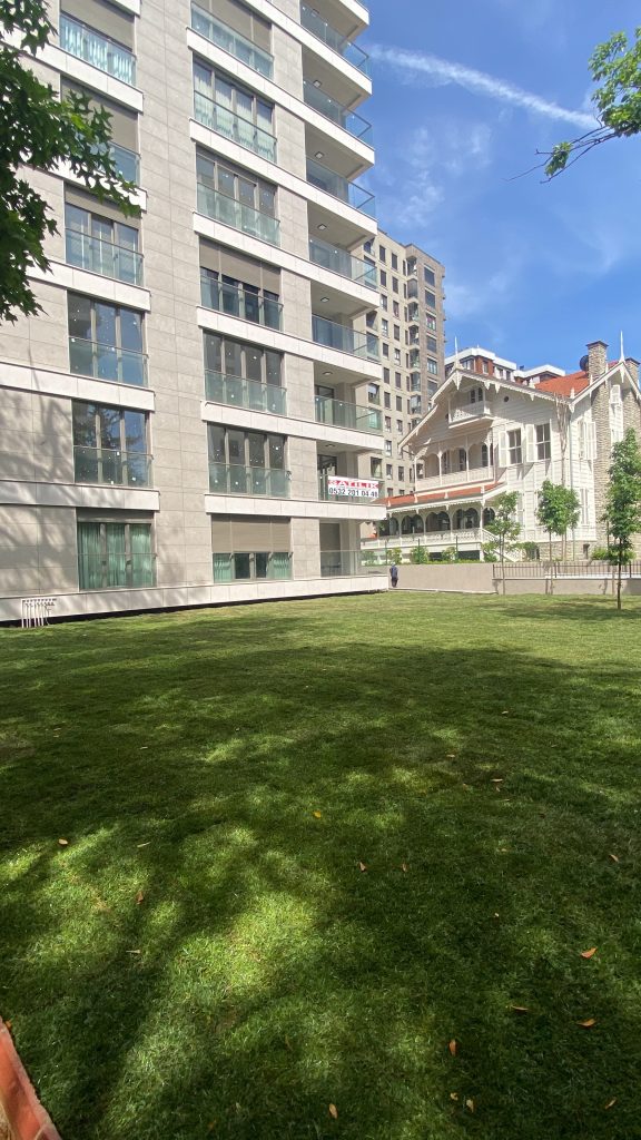 46BFA27C-665D-46FD-AC60-746DEE106F1D