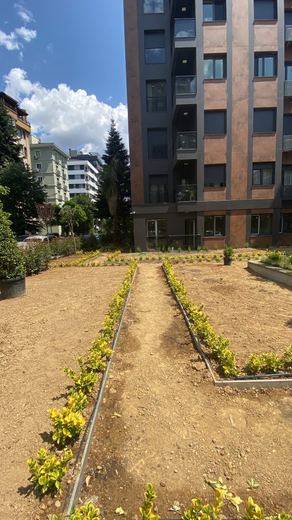 D8A2B014-A1AB-4307-927A-ED2129ADAB35